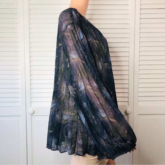 VINCE Lazuli Deco Floral Pleated Blouse Size XXL - Picture 6 of 13